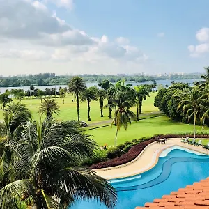 Resort Orchid Country Club