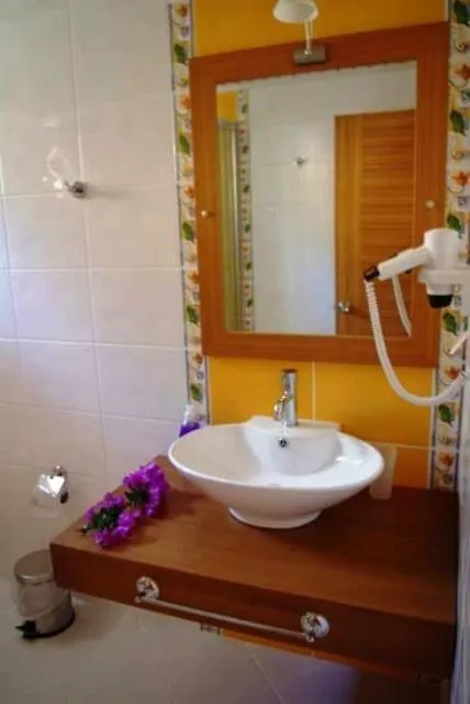 Celay Hotel Oludeniz 3*,